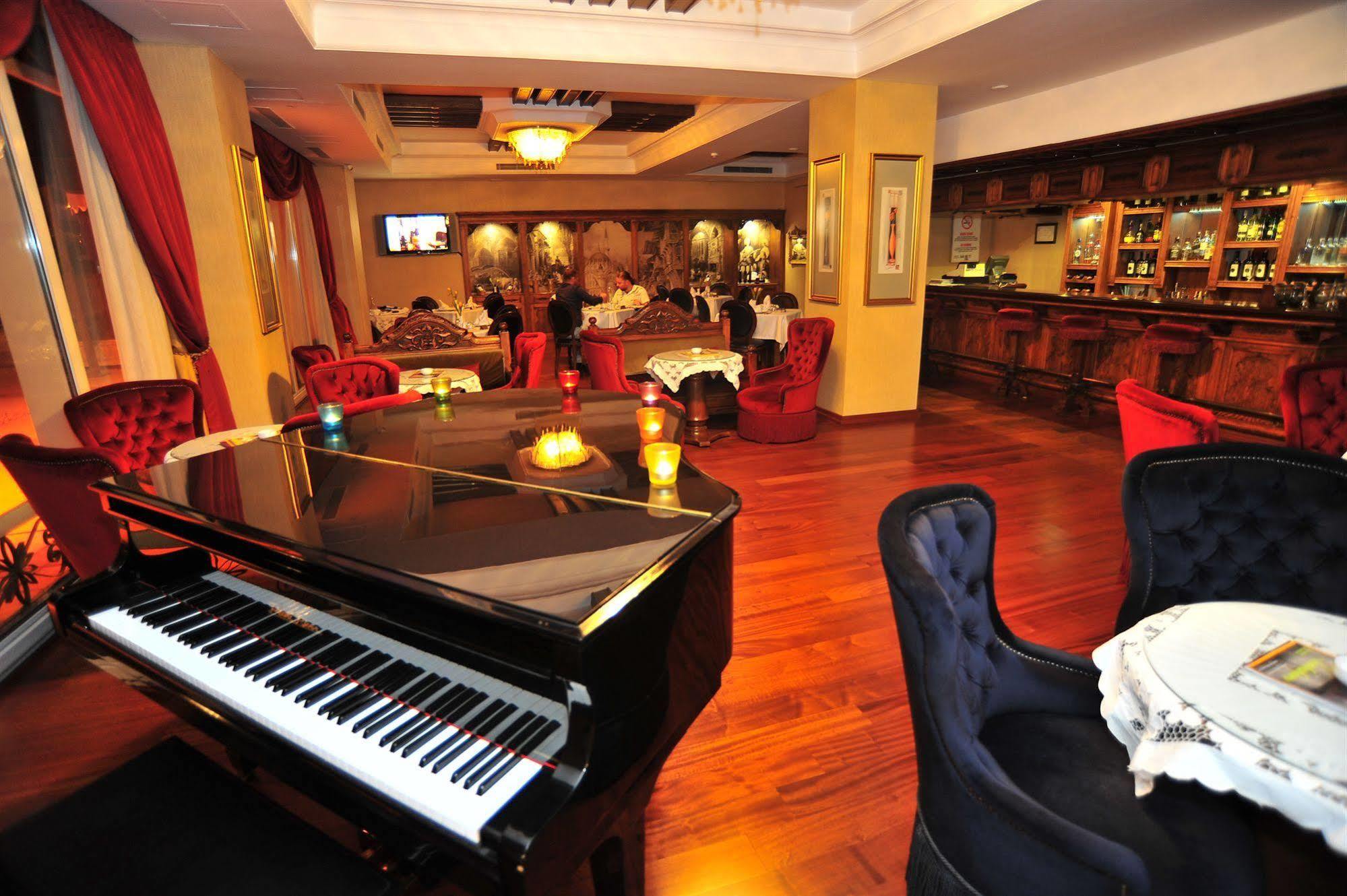 Anemon Hotel İzmir Buitenkant foto